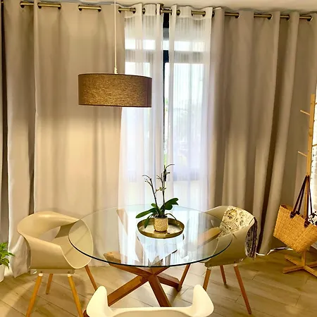 Puerto Deportivo Apartment *