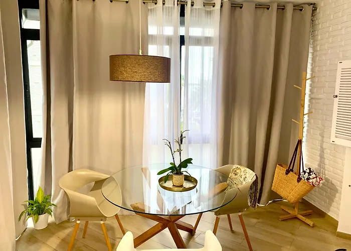 Puerto Deportivo شقة *